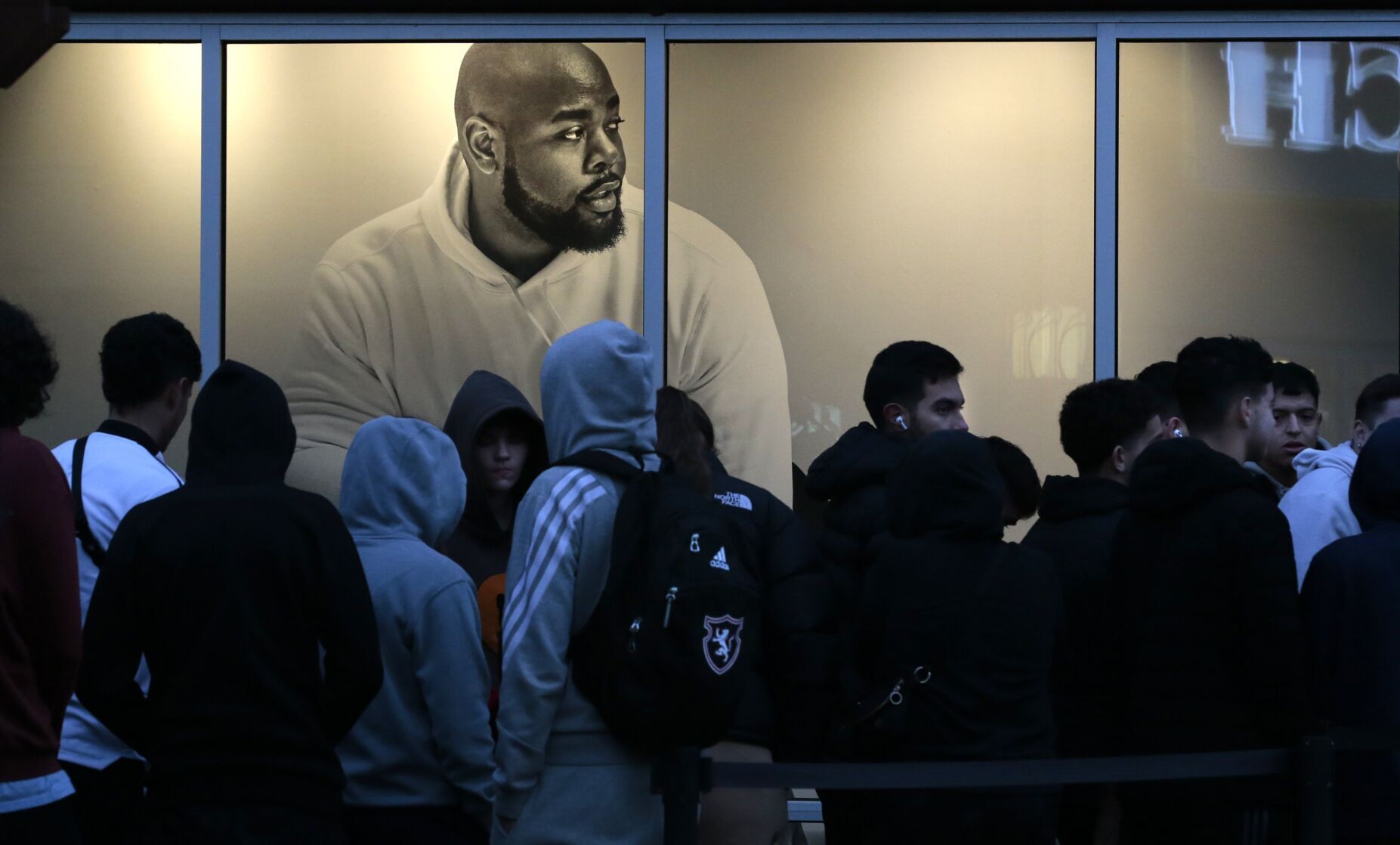 Black Friday shoppers out in St. Louis